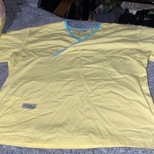 Scrubstar Yellow Top with Blue Trim